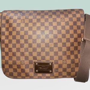 Louis Vuitton
Damier Ebene Brooklyn MM Vintage
